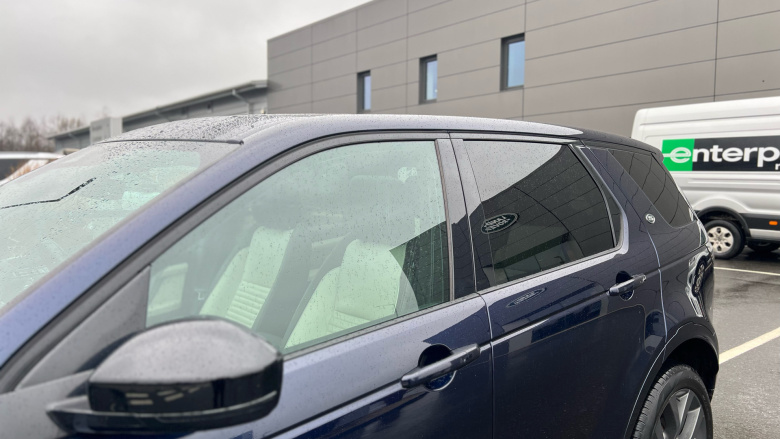 Land Rover Discovery Sport 2.0 P250 R-Dynamic SE 5dr Auto [5 Seat] Petrol Station Wagon